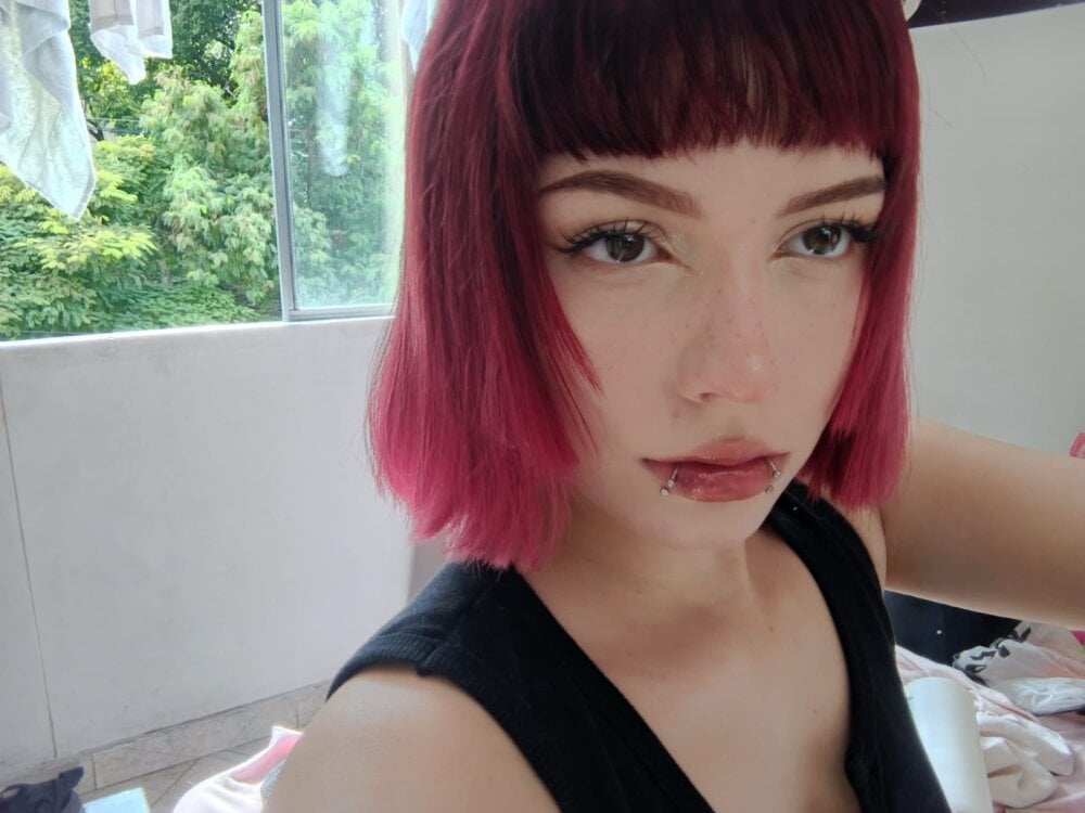RebecaSnow Chatroom