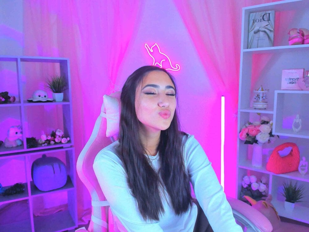 RebeckaThornton Chatroom