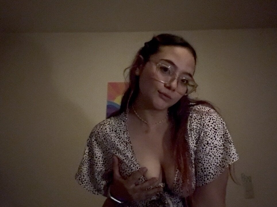 Red_Lola_ Chatroom