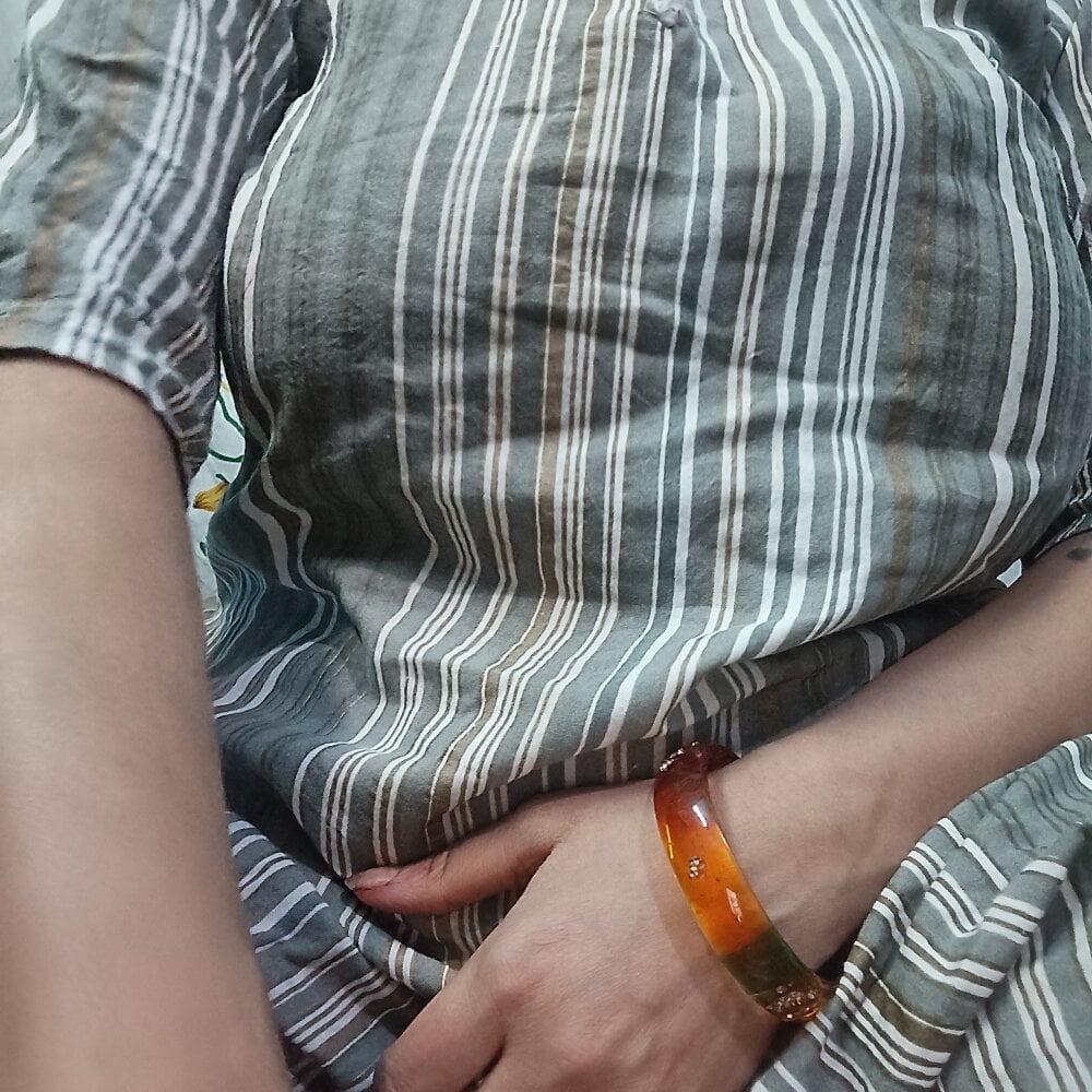 Ritika_Raniii Chatroom