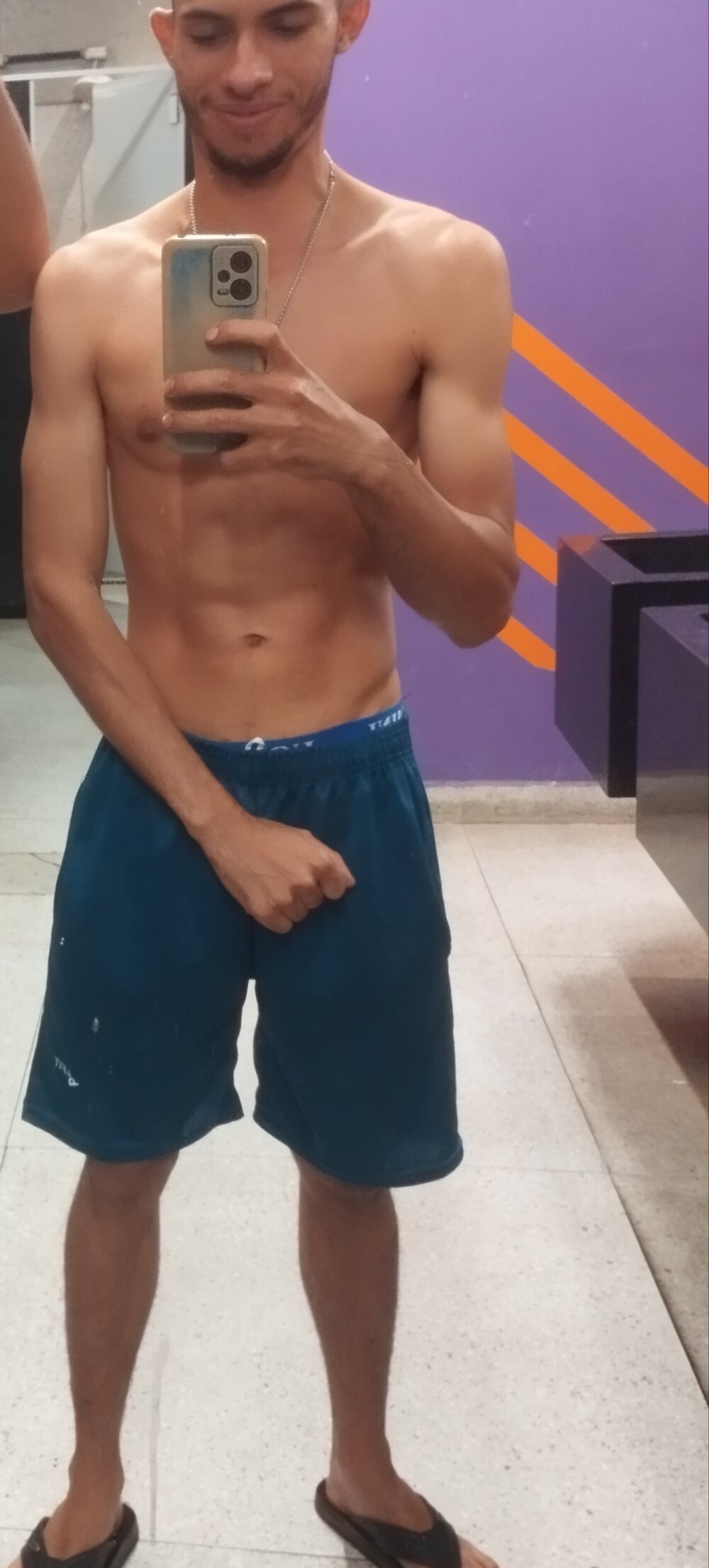 Rock-punheta Chatroom