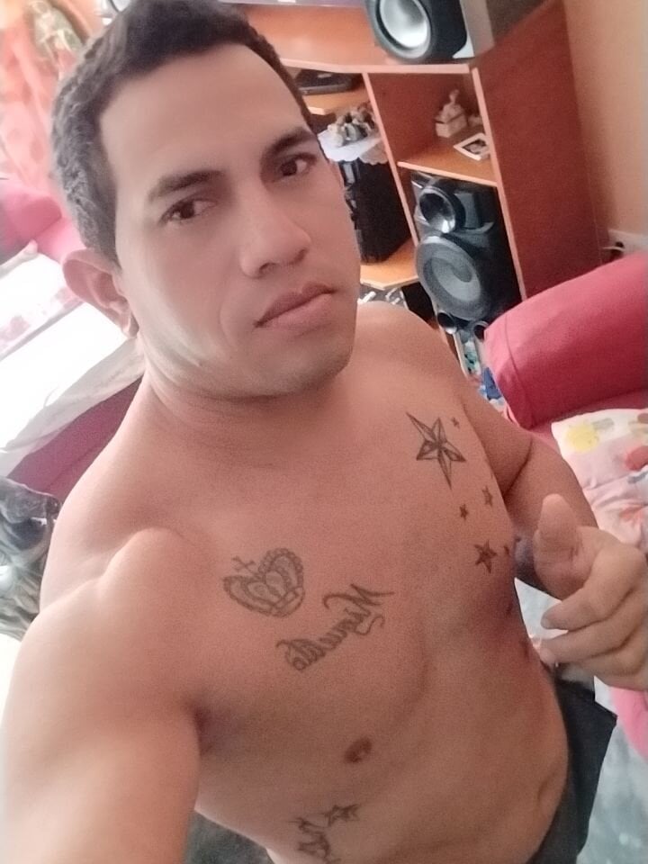 Rojasmike90 Chatroom