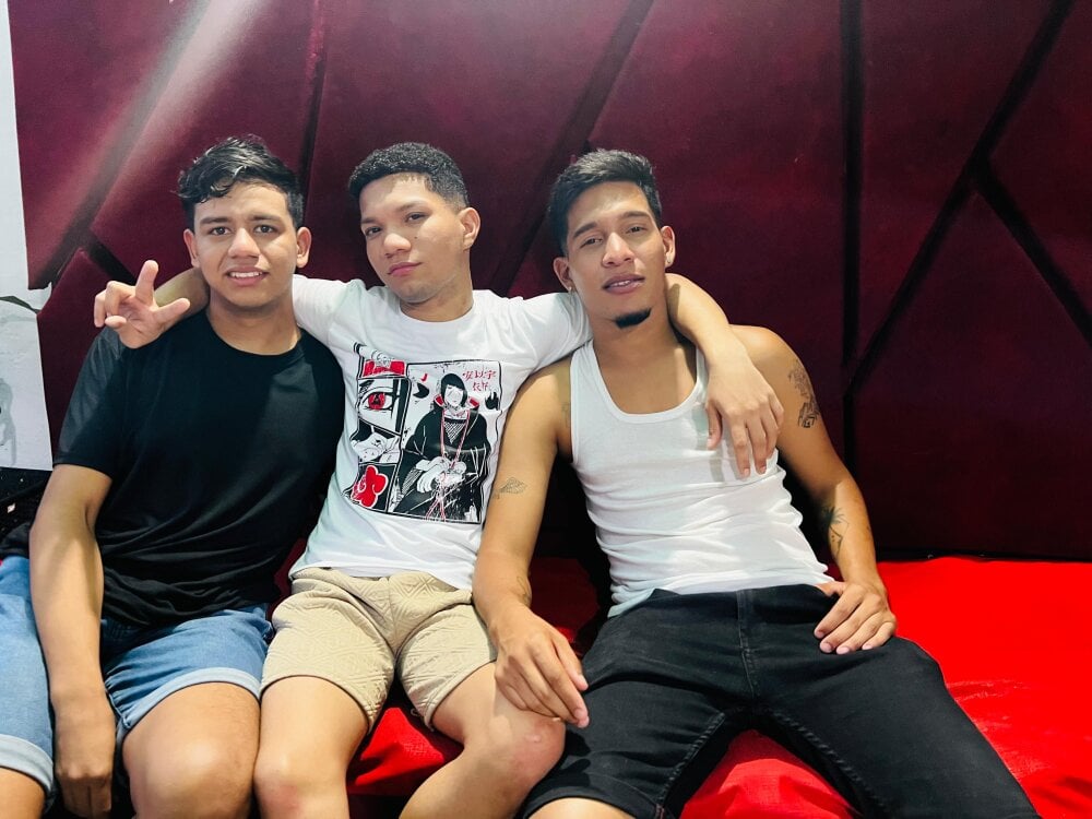 Room_boys_hot Chatroom