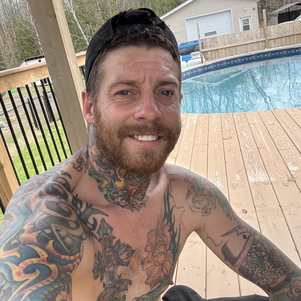 RootedStatus Chatroom