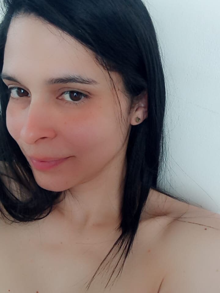 Roseshelbyy Chatroom