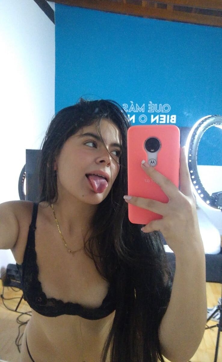 RosseDeAmore Chatroom