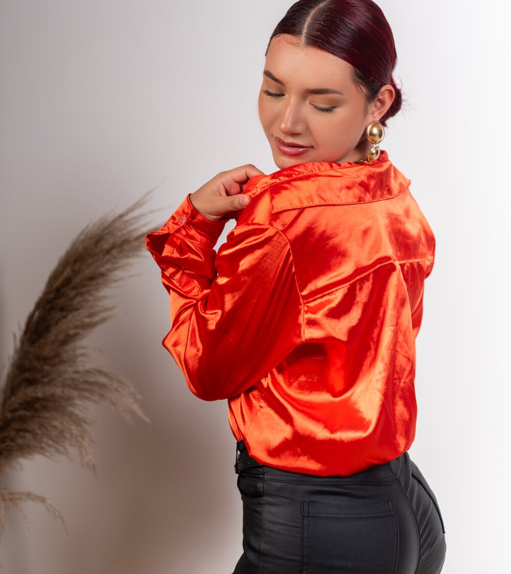 RoxanaBorns_ Chatroom