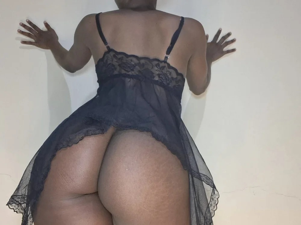 Roxy_pixie Chatroom