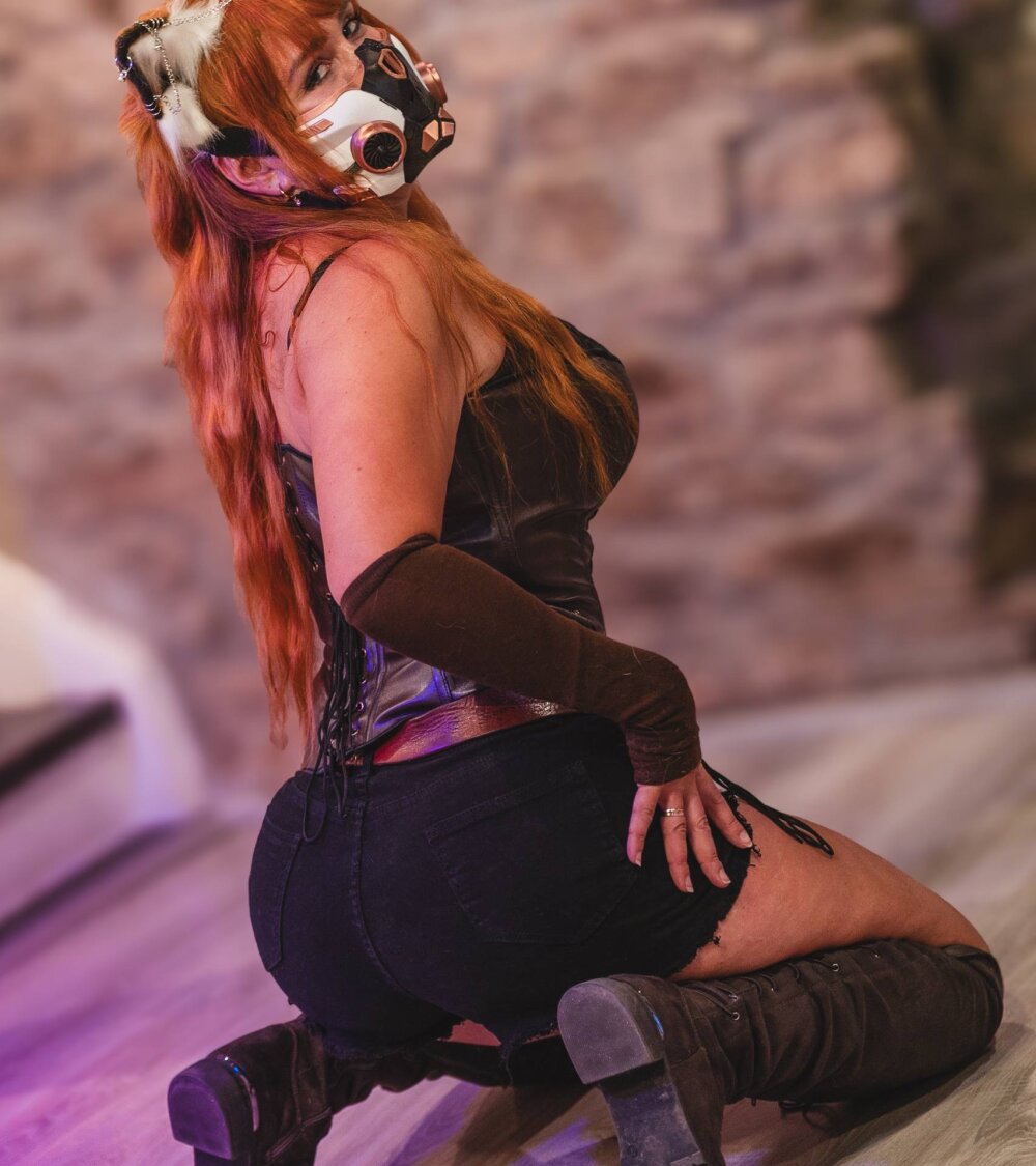 RubyRedFox Chatroom
