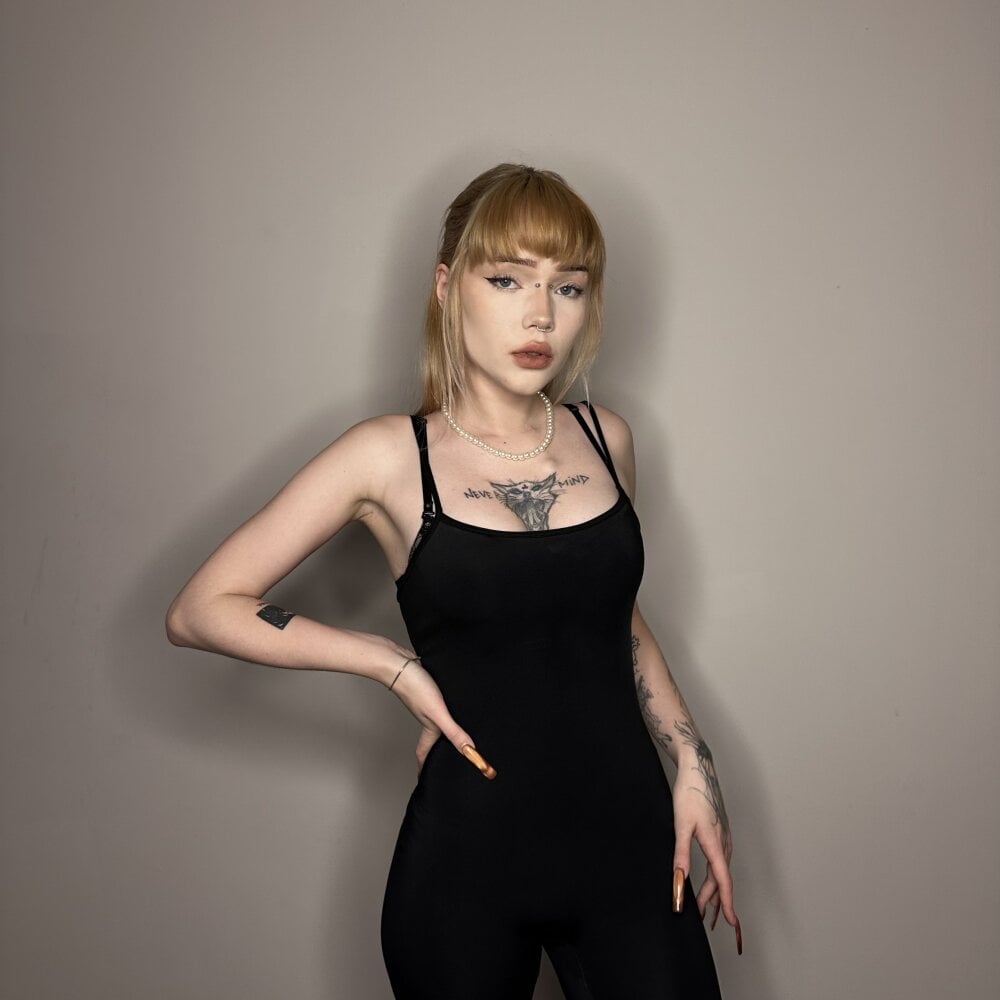 RussellGeffert Chatroom