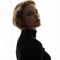 Sabrina_Harris Chatroom