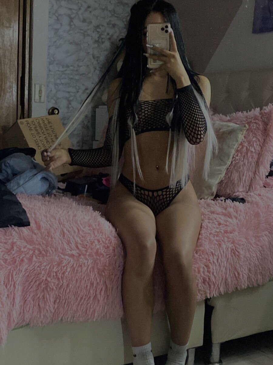 Salome10_ml Chatroom