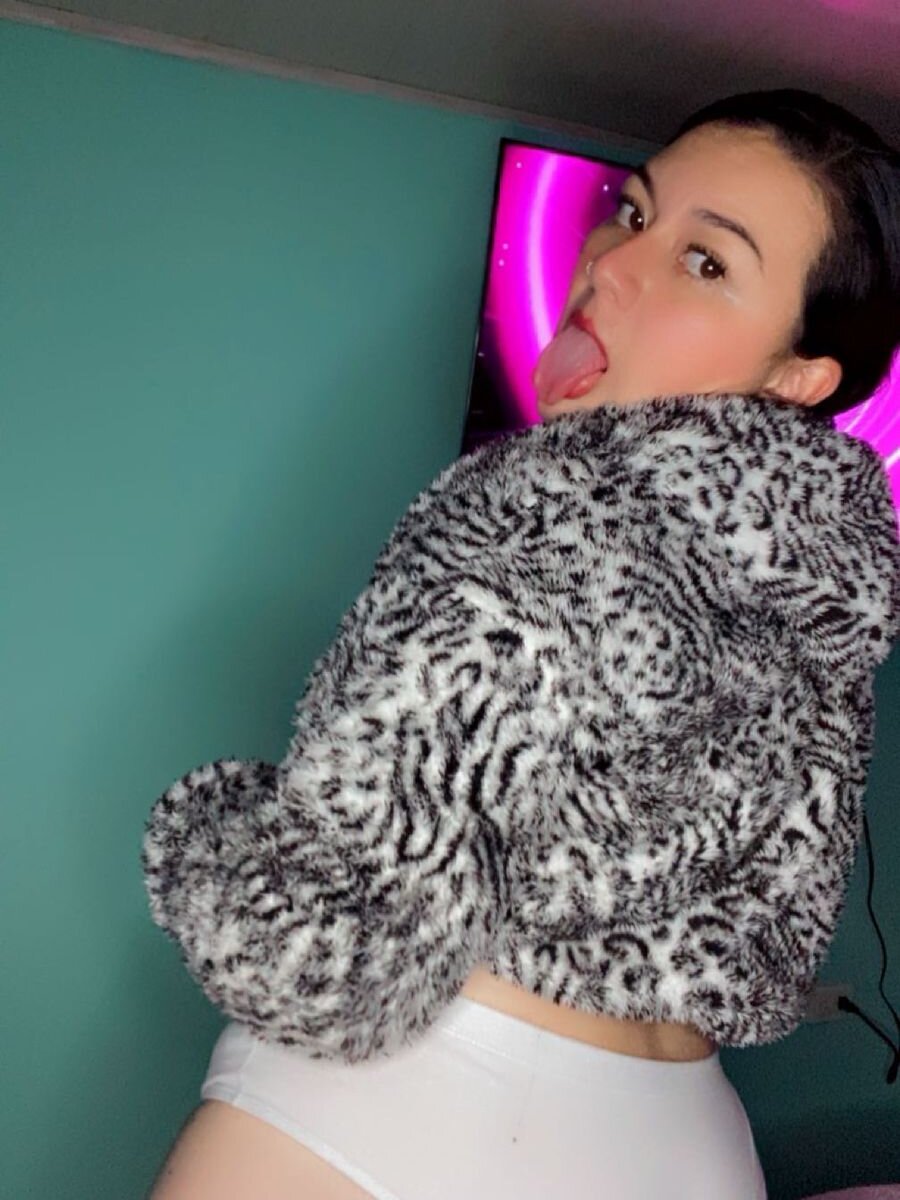 Sam__savage Chatroom