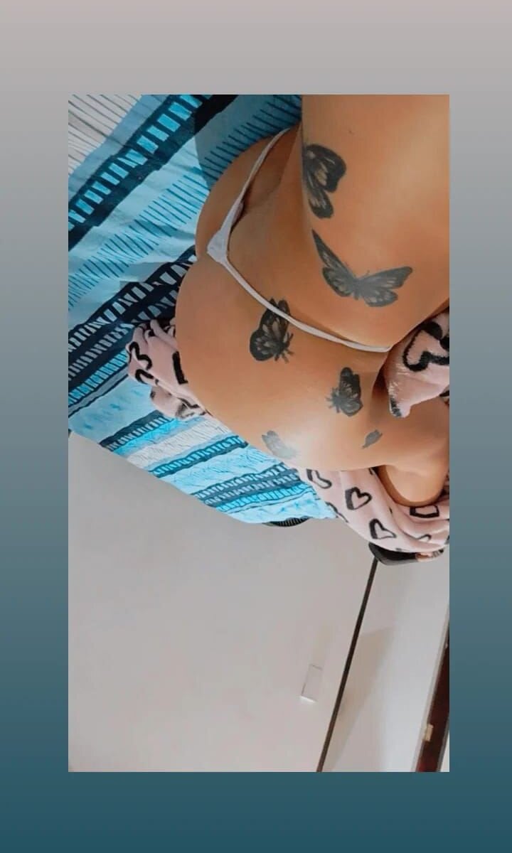 Sara_swift9 Chatroom