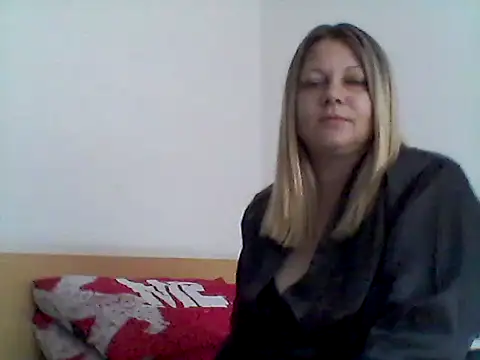 Sarah-love2006 Chatroom