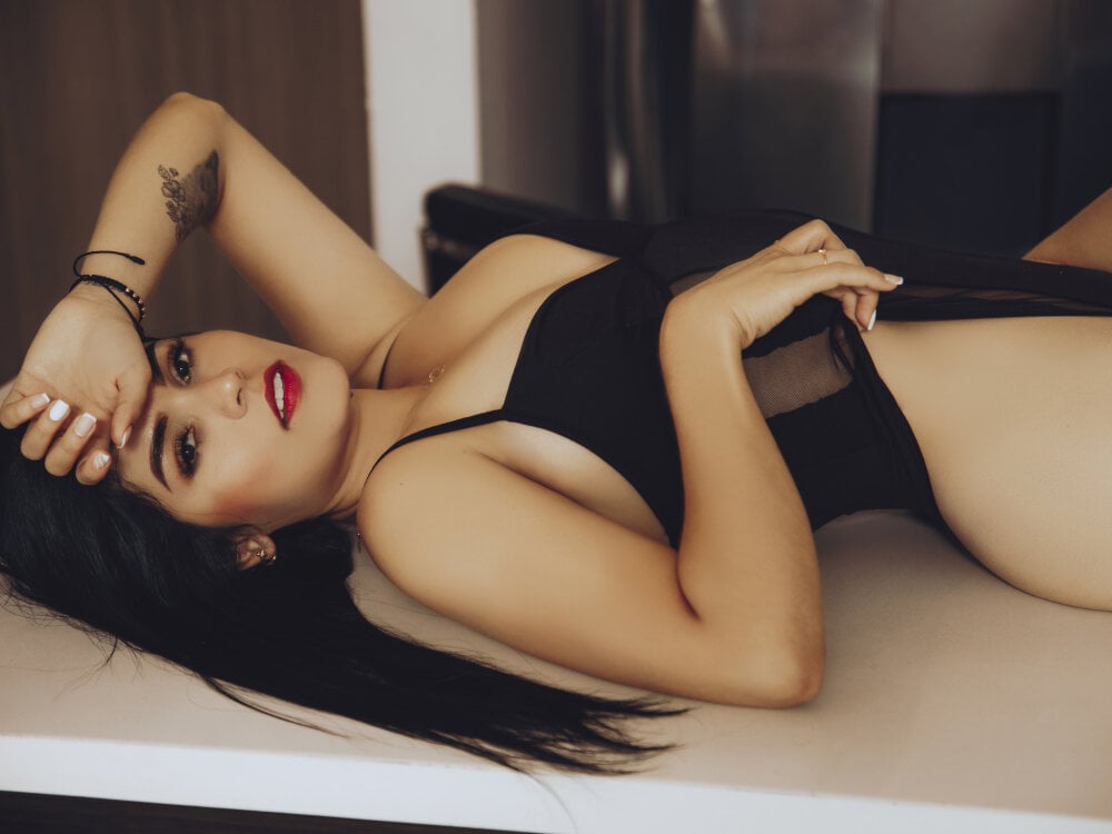 Sasha__sims__ Chatroom