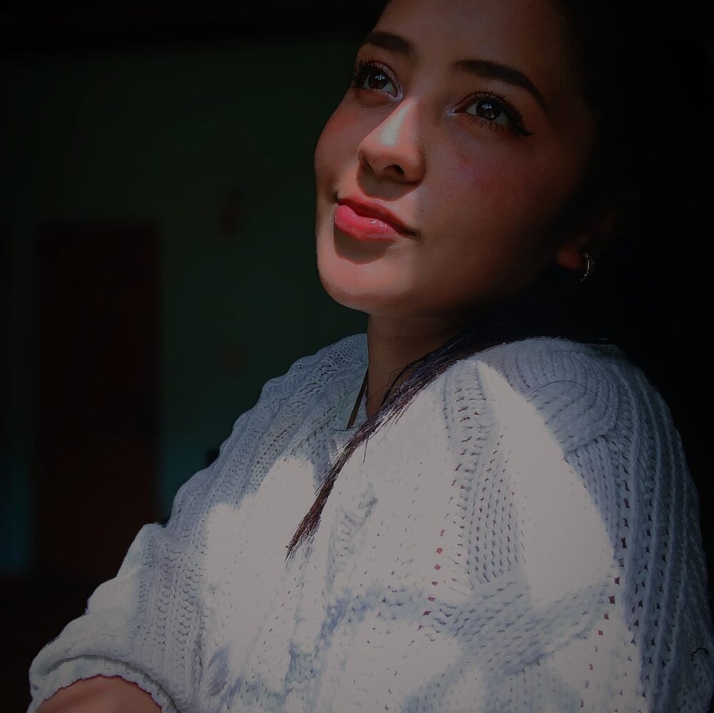 Scarlett_Jank Chatroom