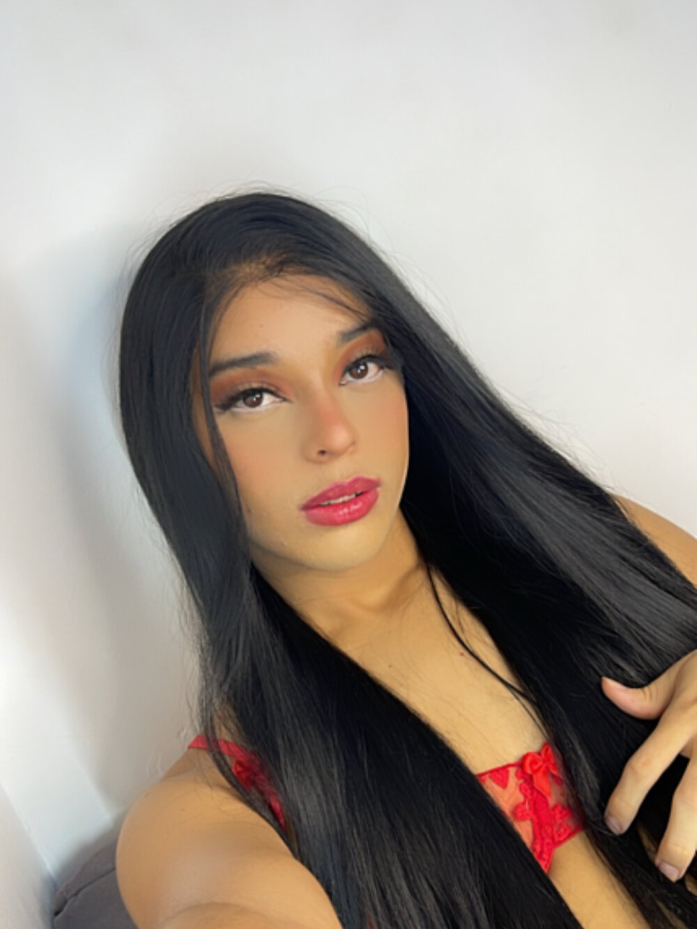 Scarlett_is_here Chatroom