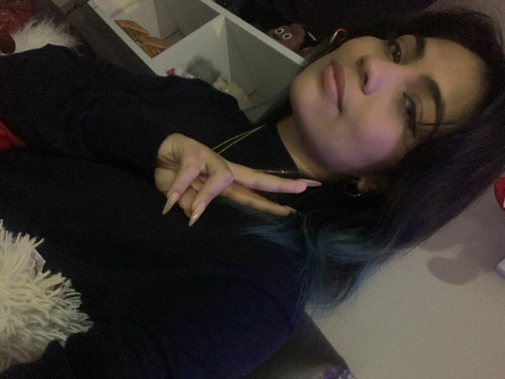 Scarlett_whitmore Chatroom