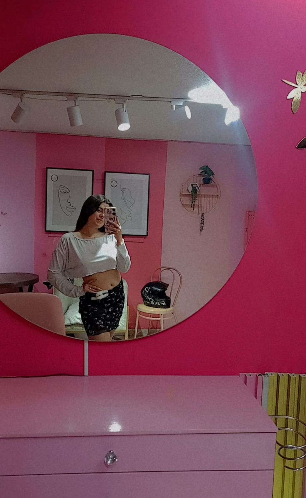 Scarletts_Boobs Chatroom