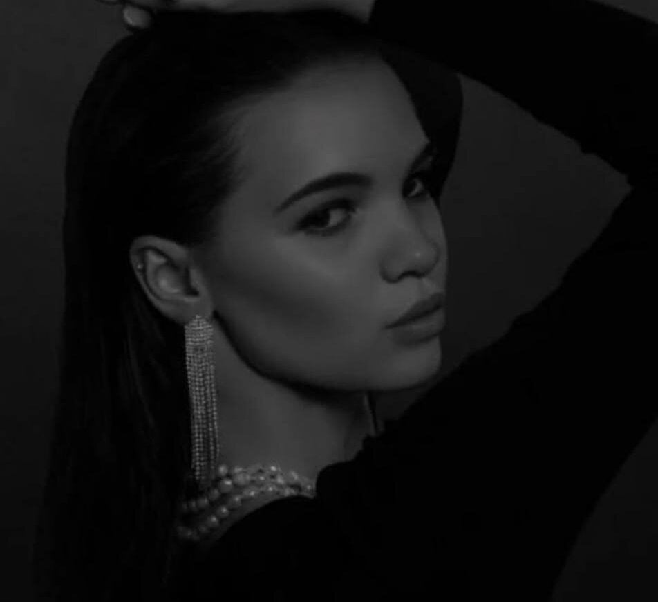 Secret_Emma Chatroom