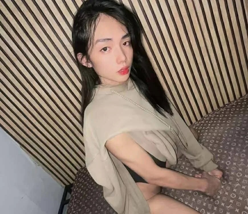 Seductive_Zia Chatroom