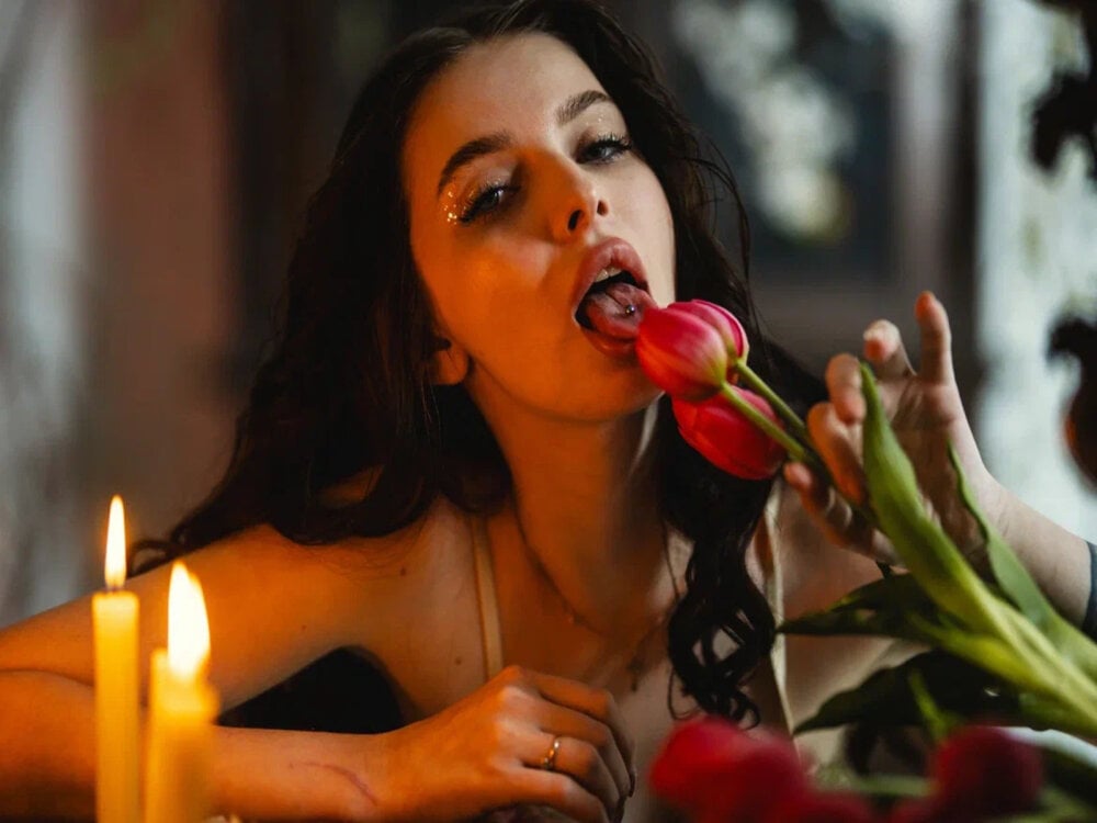 SexXtasyy Chatroom