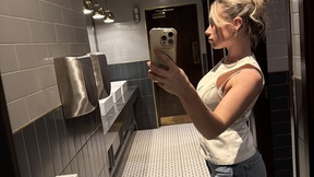 SexySaraxxoo