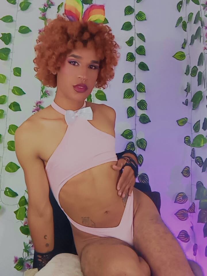 Sexybella_13 Chatroom