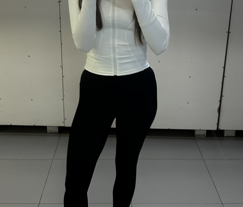 Shadow_charm Chatroom