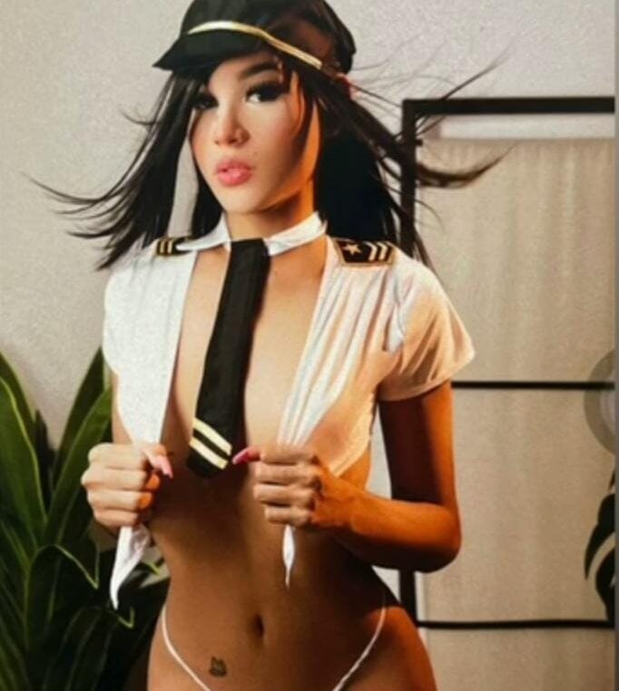 Shara_Goddes05 Chatroom