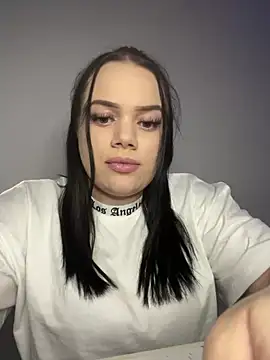 ShellyDeluxe Chatroom