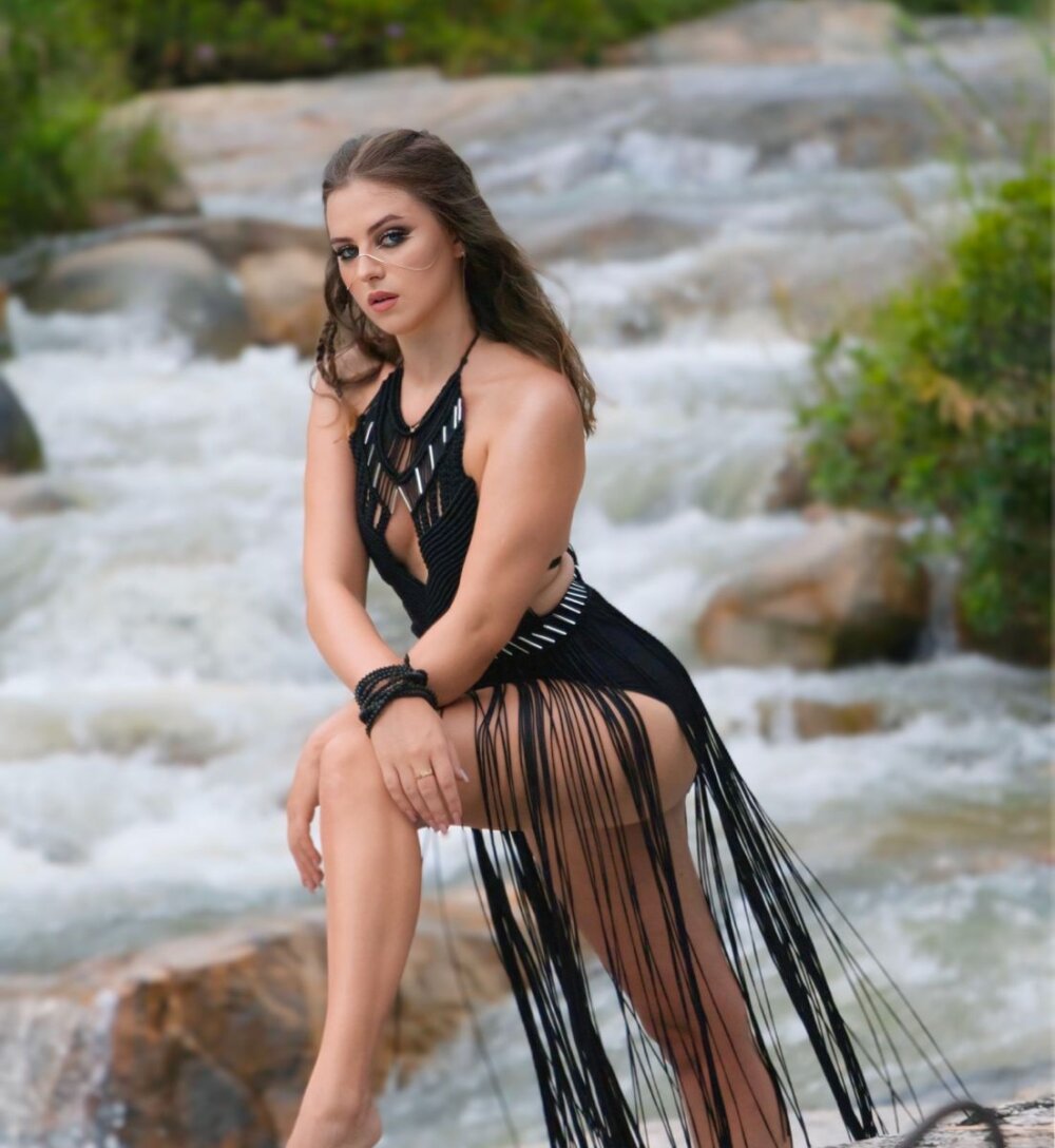 Sienna_Voss Chatroom