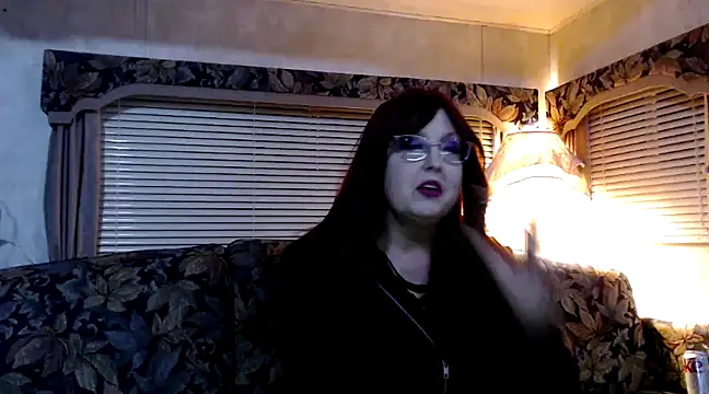 SilkyGMilf_78 Chatroom