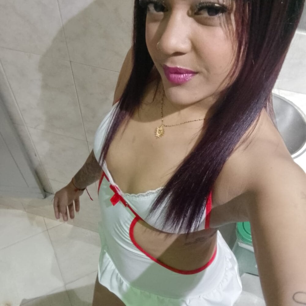 Silvana_Martix Chatroom