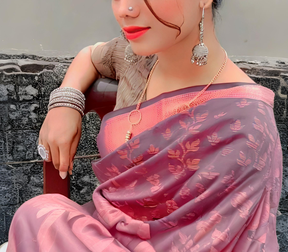 Silver_Queen07 Chatroom