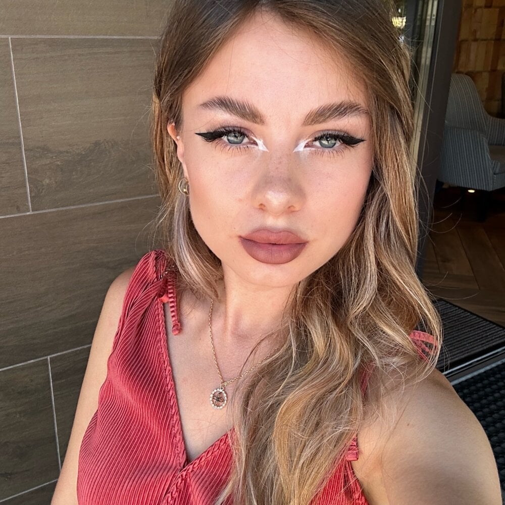 Siren_Bloom Chatroom