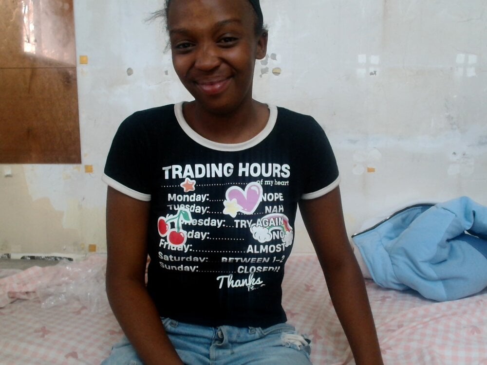 SlimBitch202 Chatroom