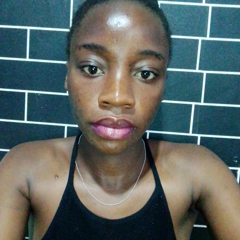Slutty_Africana Chatroom