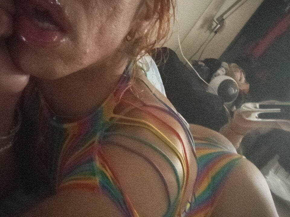 Sluttynutdumpsissy Chatroom