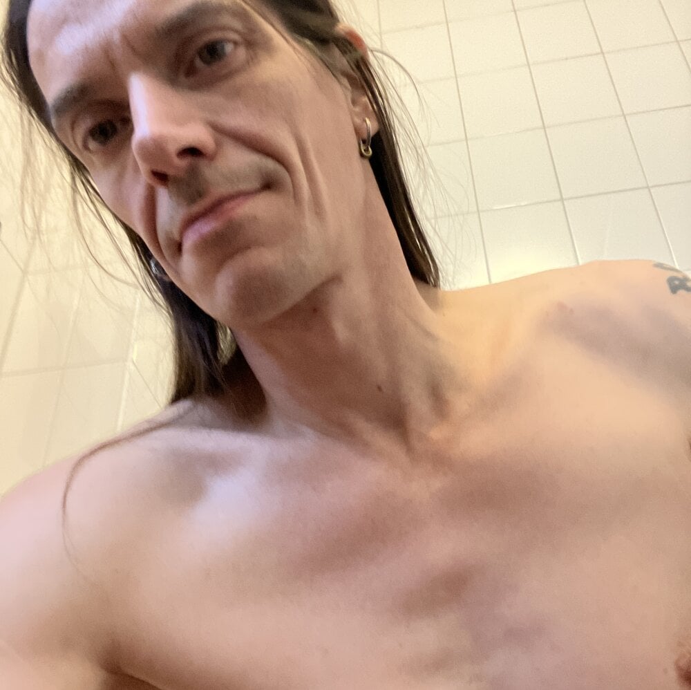 Smallpenisguy Chatroom