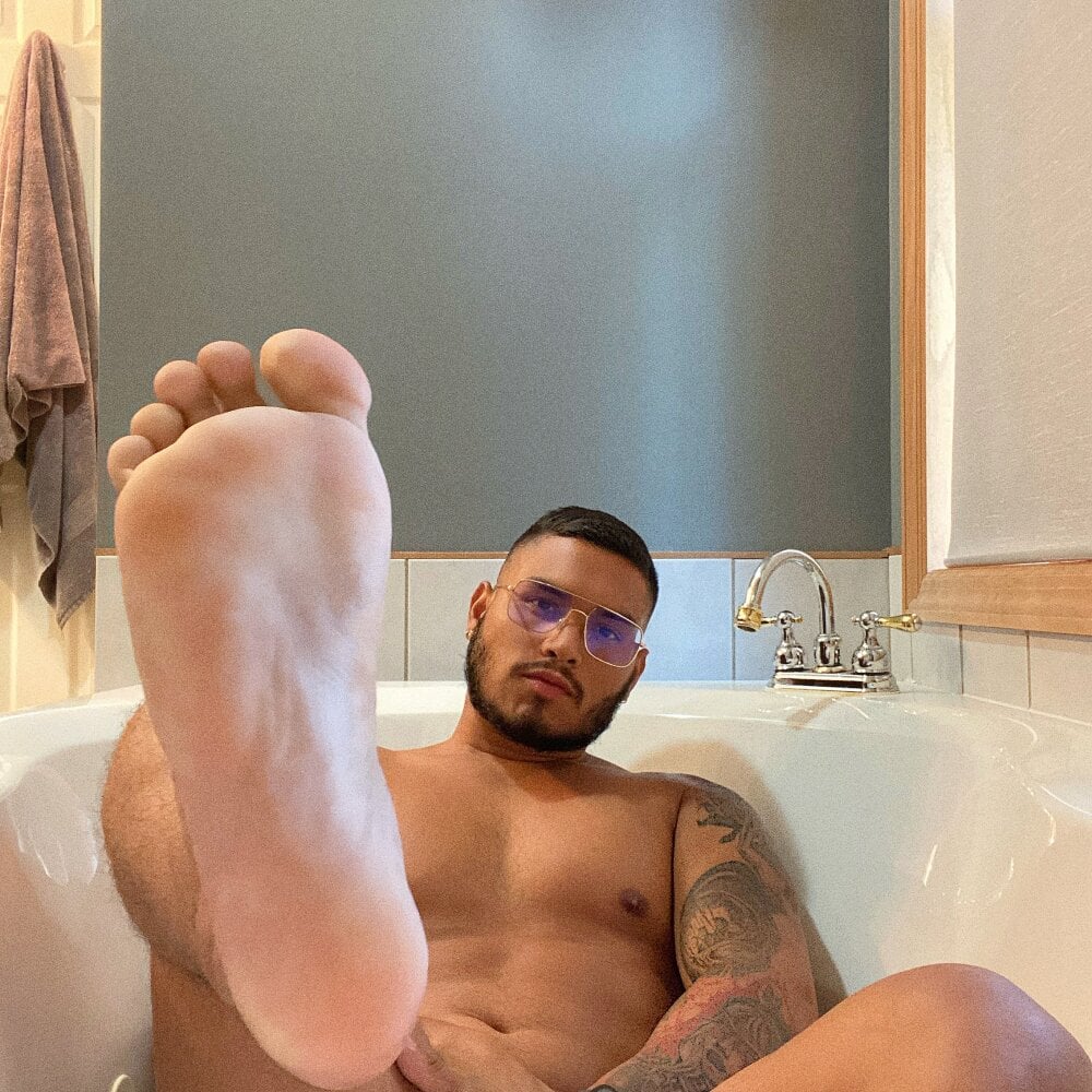 SmoothSexyUncuTop Chatroom