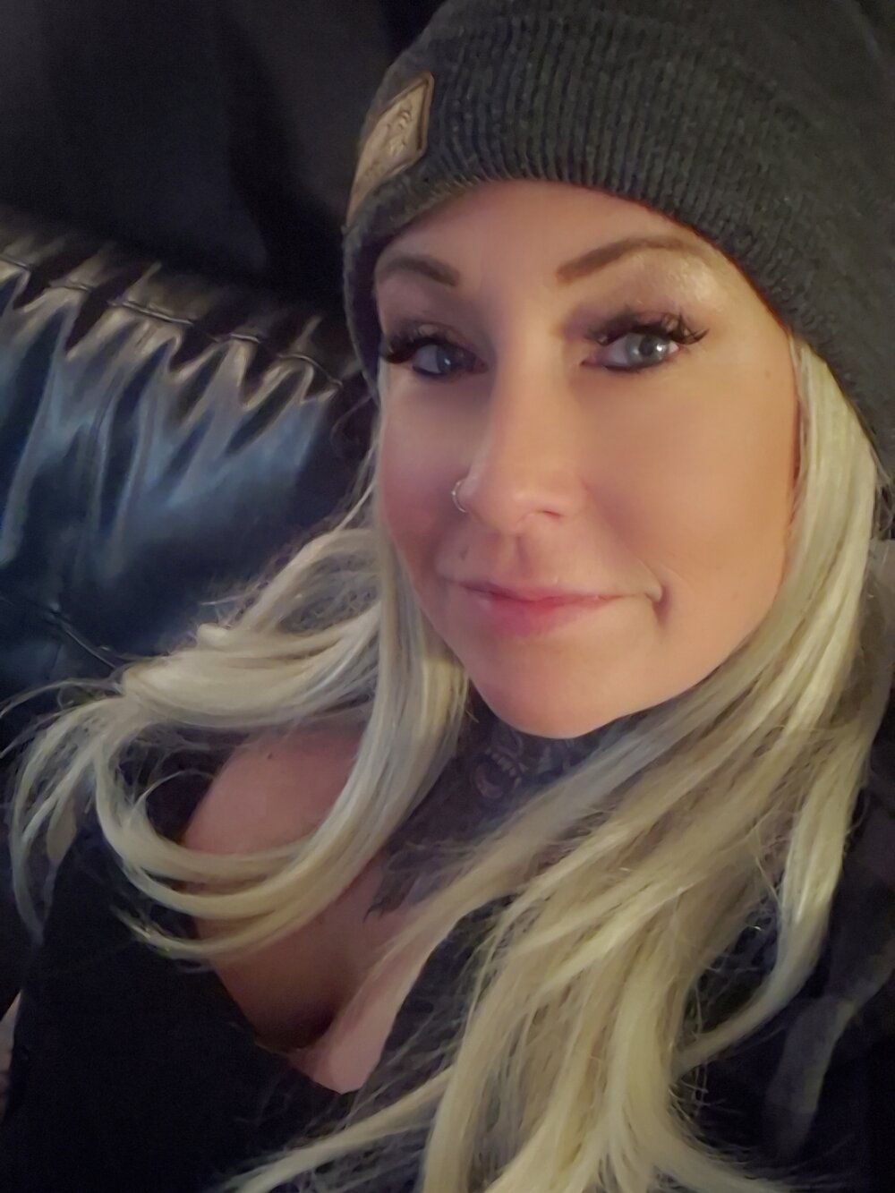 Sophie_love88 Chatroom