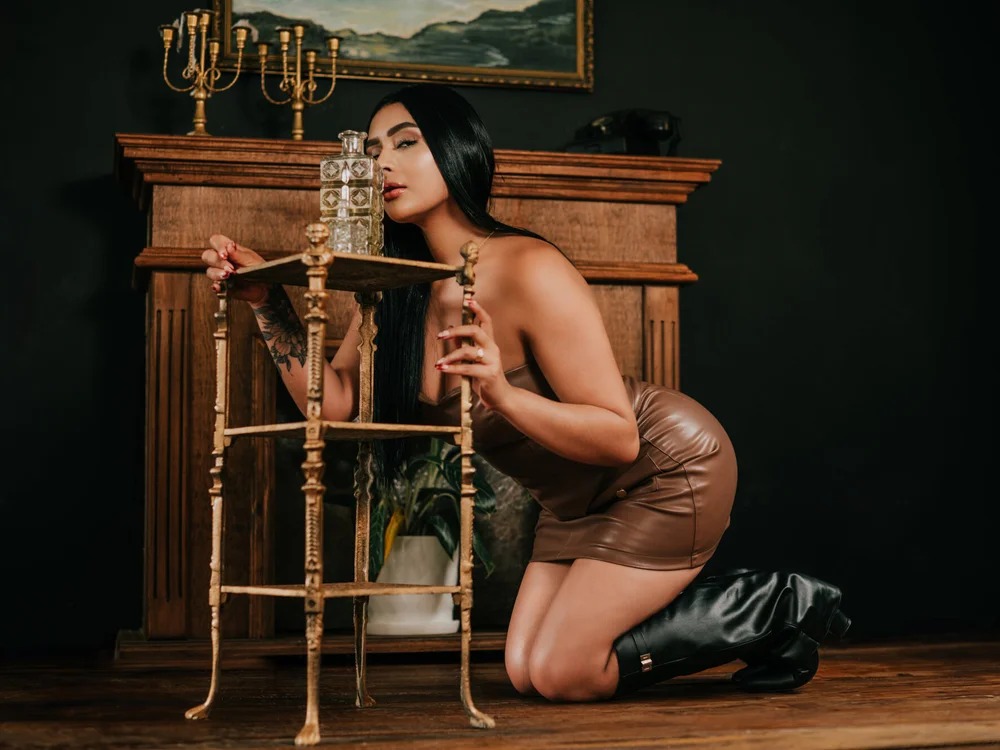 Stefbellanova Chatroom