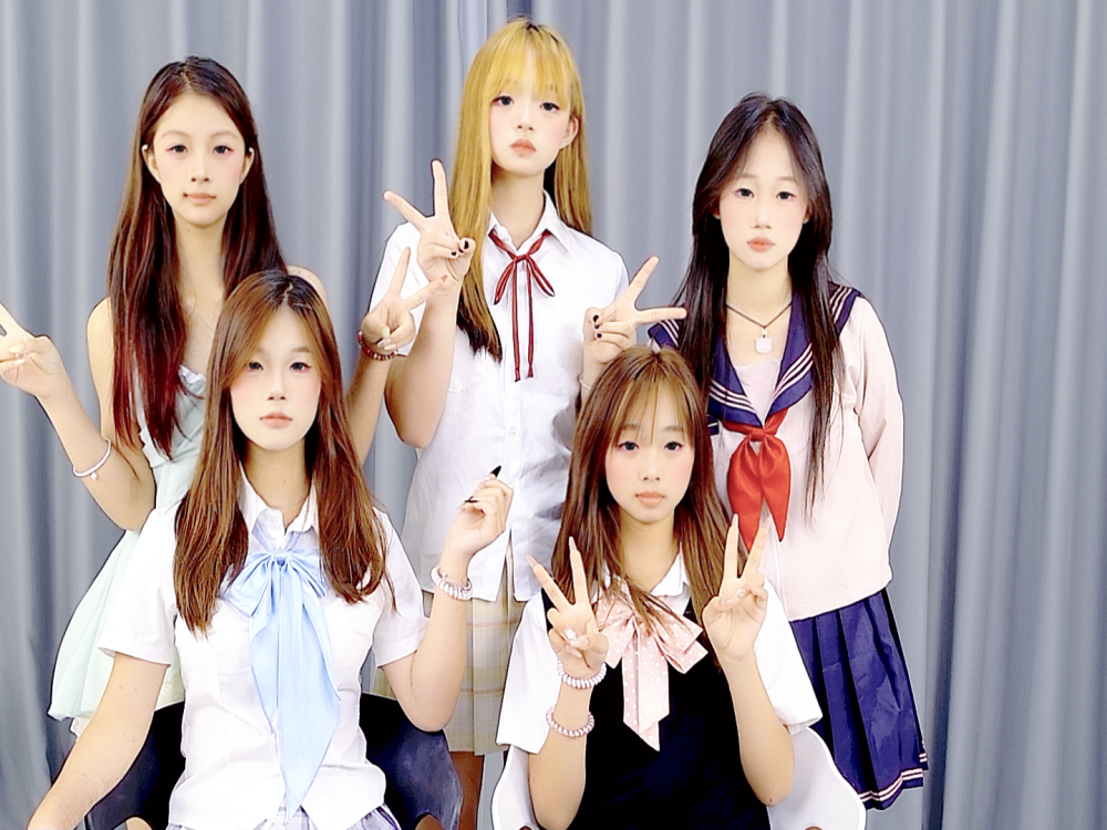 Student_girl Chatroom