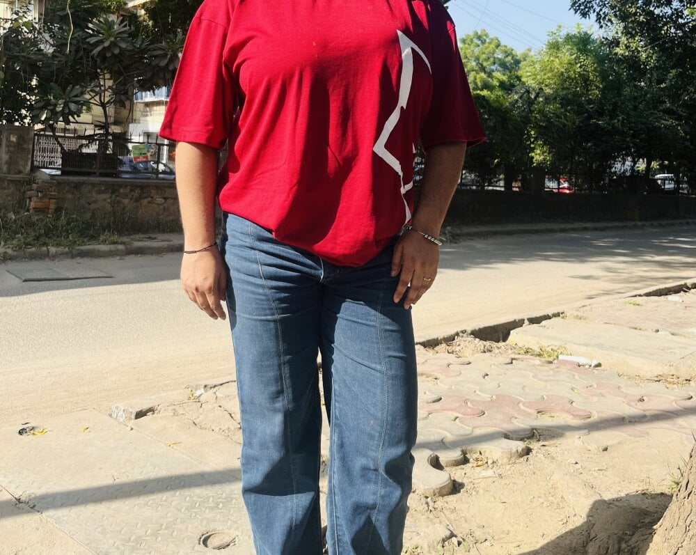 Suhana_Darling Chatroom