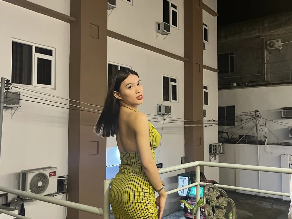 Superhotsofia Chatroom