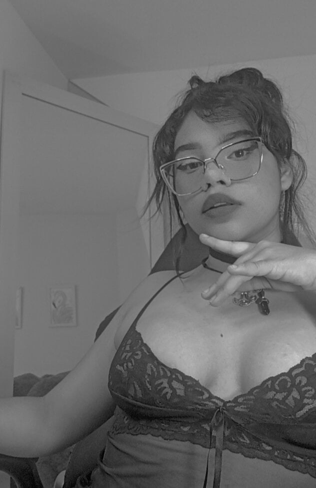 SusanaCreed Chatroom