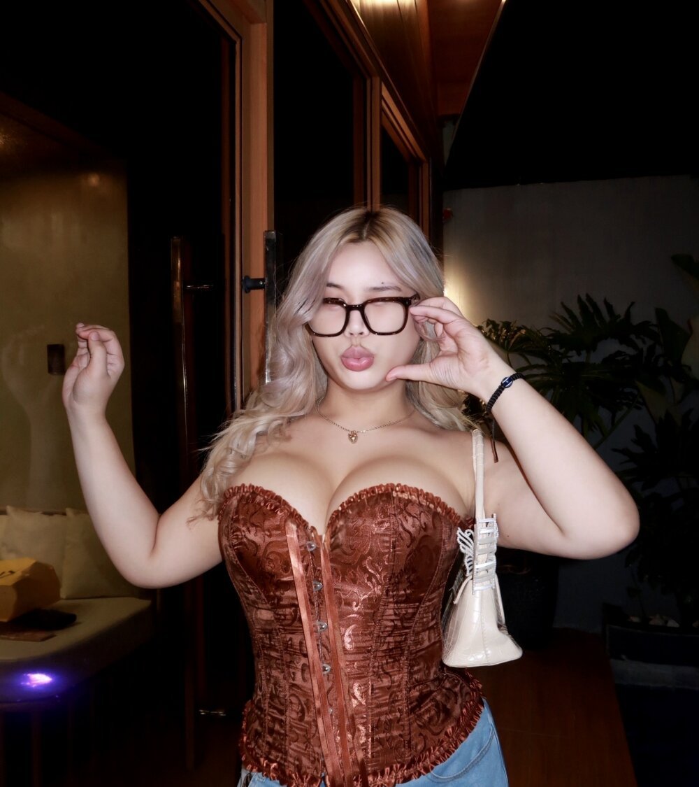 SushiPinayTS Chatroom