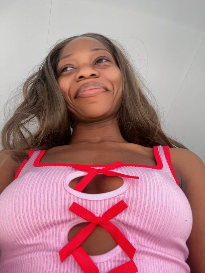 Sweet_Angel002 Chatroom